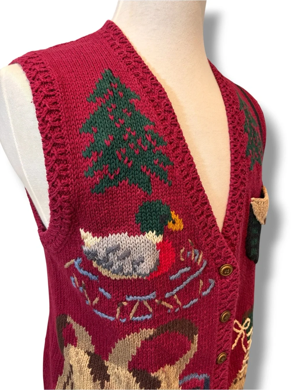 Signatures by Northern Isles Hand Embroidered Hunting Theme Knitted Vest Sz L